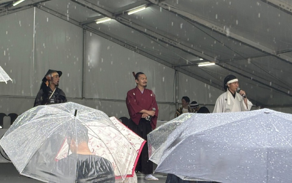 １日目のオープニング：『名古屋おもてなし武将隊(織田信長・豊臣秀吉・
徳川家康)』による体験型ステージショー